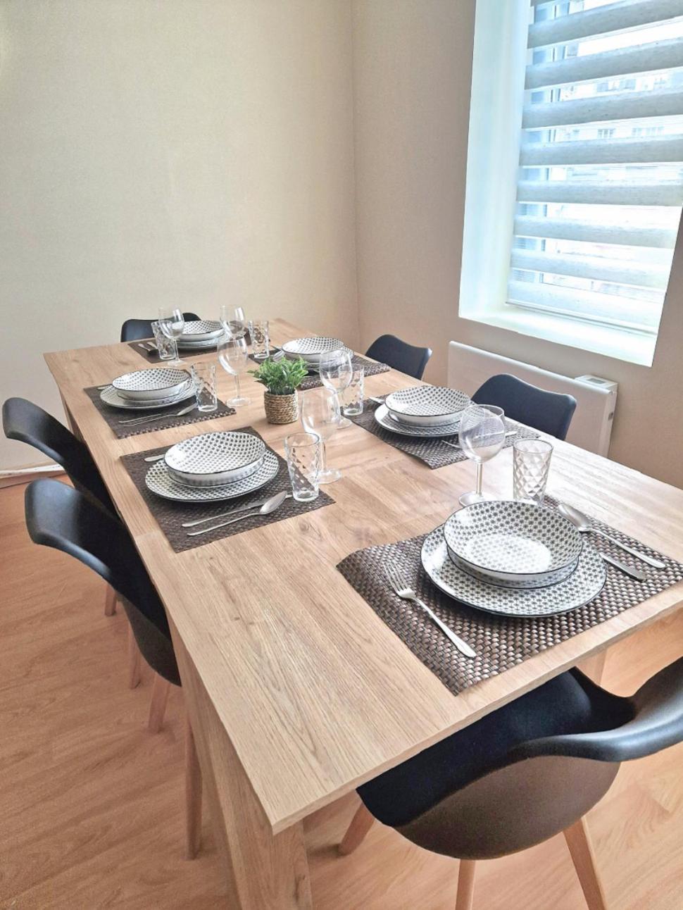 Spacieuce Maison Proche De Nausicaa, Gare Et Remparts, 3 Chambres, Free Parking, Netflix, Primes Video, Free Wifi Boulogne-sur-Mer Exterior photo